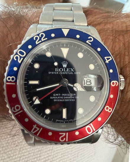 1990 Rolex GMT-Master II “Pepsi” 40MM Black Dial Oyster Bracelet (16710)