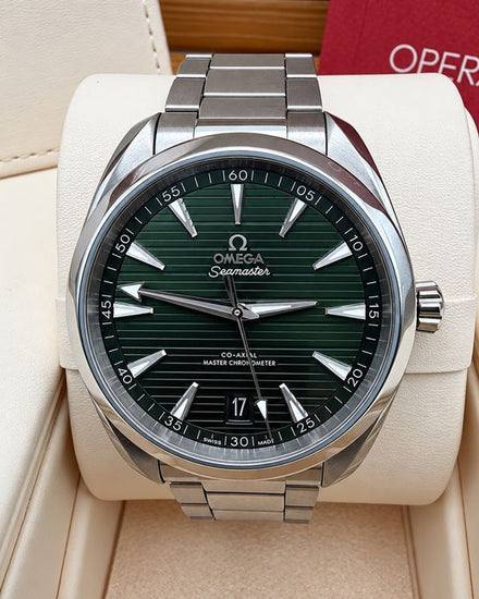 No Reserve - 2023 Omega Seamaster Aqua Terra 41MM Green Dial Steel Bracelet (220.10.41.21.10.001)