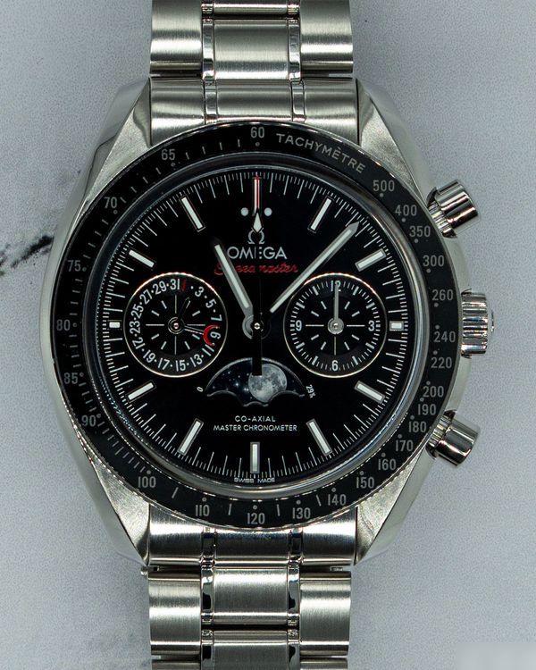 No Reserve - 2023 Omega Speedmaster Moonphase 44.25MM Black Dial Steel Bracelet (304.30.44.52.01.001)