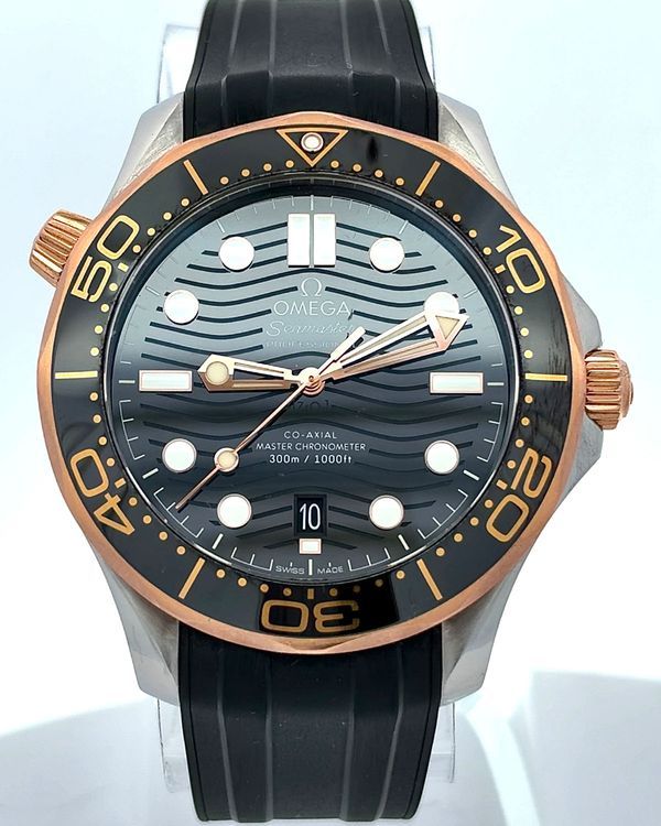 Omega Seamaster Diver 300M 42MM Black Dial Rubber Strap (210.22.42.20.01.002)