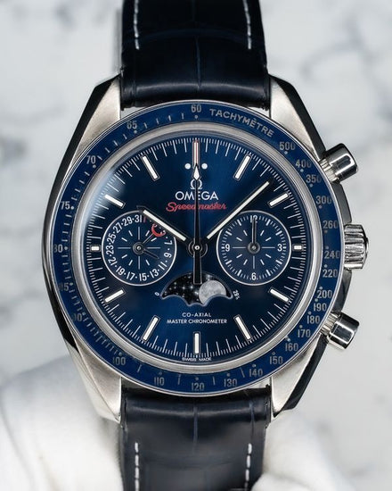2021 Omega Speedmaster Moonphase 44.25MM Blue Dial Leather Strap (304.33.44.52.03.001)