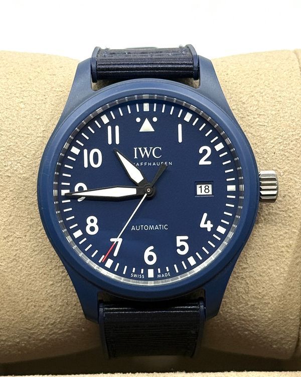 2021 IWC Schaffhausen Pilot “Laureus Sport for Good” L.E. 41MM Blue Dial Rubber Strap (IW328101)