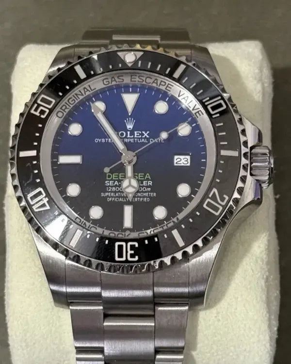 2025 Rolex Sea-Dweller Deepsea "James Cameron" 44MM Blue Dial Oyster Bracelet (136660)