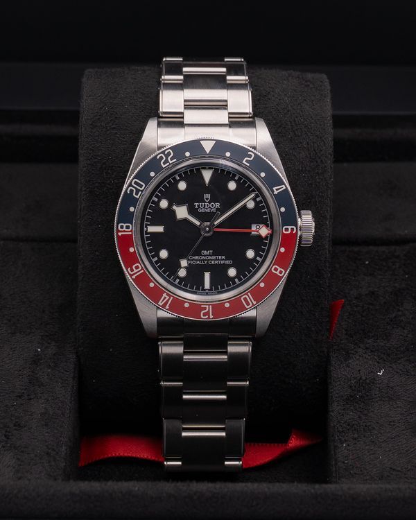 Tudor Black Bay GMT "Pepsi" 41MM Black Dial Steel Bracelet (79830RB)