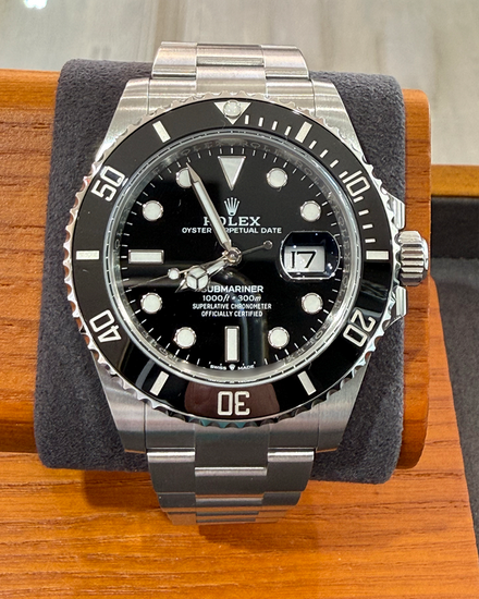 2026 Rolex Submariner Date 40MM Black Dial Oyster Bracelet (126610LN)