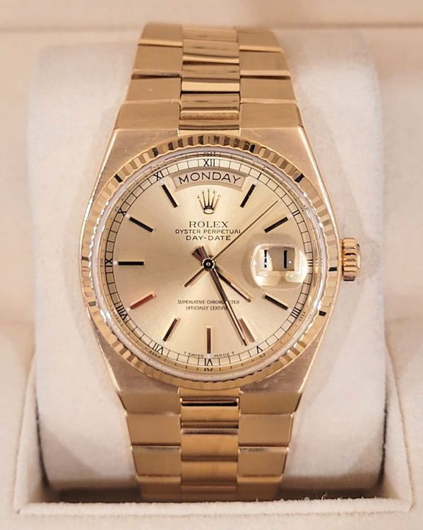 Rolex Day-Date (19018)