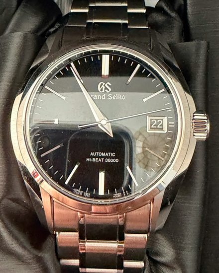 2022 Grand Seiko Heritage 40.2MM Black Dial Steel Bracelet (SBGH205G)