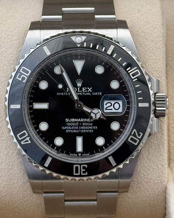 No Reserve - Rolex Submariner (126610LN)