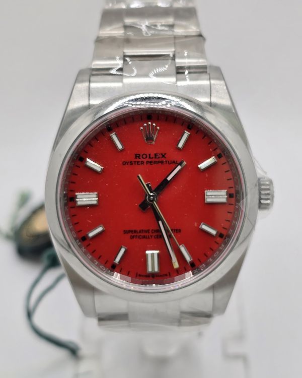 Rolex Oyster Perpetual (126000)
