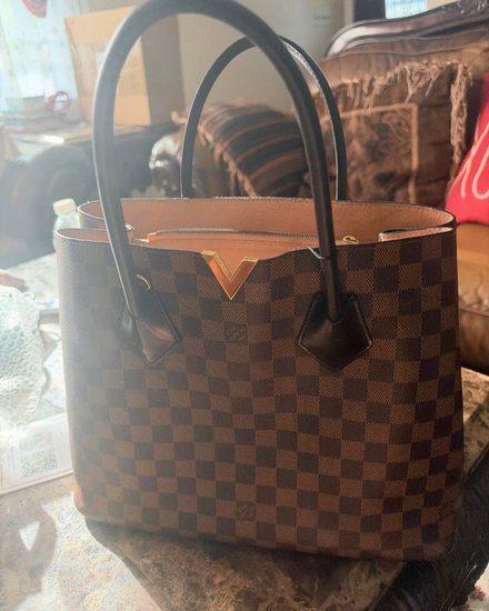 No Reserve - Louis Vuitton Damier Ebene Kensington Coated Canvas Brass Hardware Leather Strap (Damier)