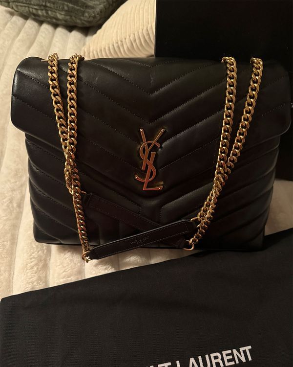 No Reserve - Saint Laurent Loulou Bag Medium Leather Black Gold Tone Hardware Chain Leather Shoulder Strap