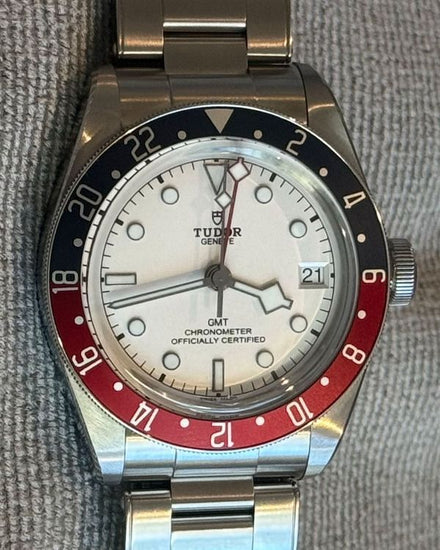 No Reserve - 2016 Tudor Black Bay GMT "Pepsi" 41MM White Dial Steel Bracelet (79830RB-0010)