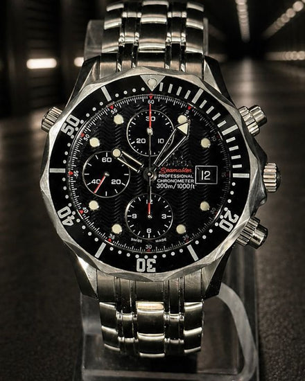 No Reserve - 2017 Omega Seamaster Diver 300M Chronograph 41.5MM Black Dial Steel Bracelet (213.30.42.40.01.001)
