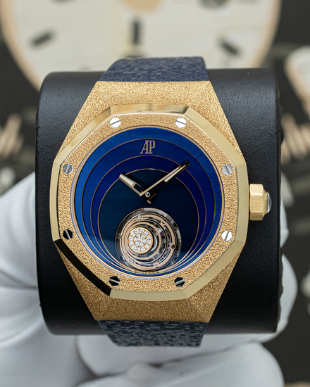 Audemars Piguet Royal Oak Concept  38.5MM Blue Dial Rubber Strap (26630OR.GG.D326CR.01)