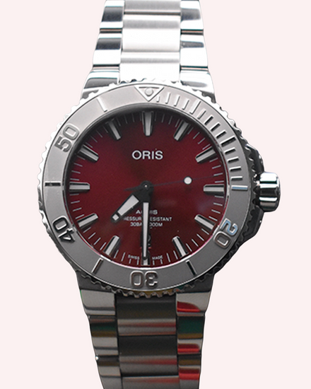 2023 Oris Aquis Date Relief 43.5MM Red Dial Steel Bracelet (01 733 7730 4158-07 8 24 05PEB)