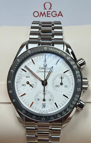 No Reserve - 2026 Omega Speedmaster 38' 38MM Silver Dial Steel Bracelet (324.30.38.50.02.003)