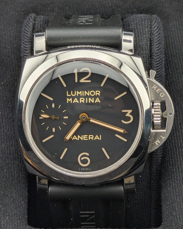 2015 Panerai Luminor Marina 47MM Black Dial Rubber Strap (PAM00422)