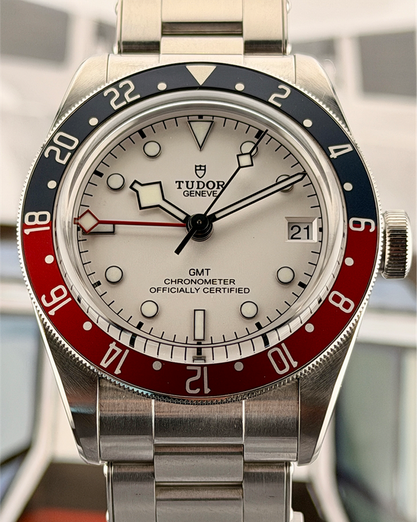 Tudor Black Bay (79830RB)