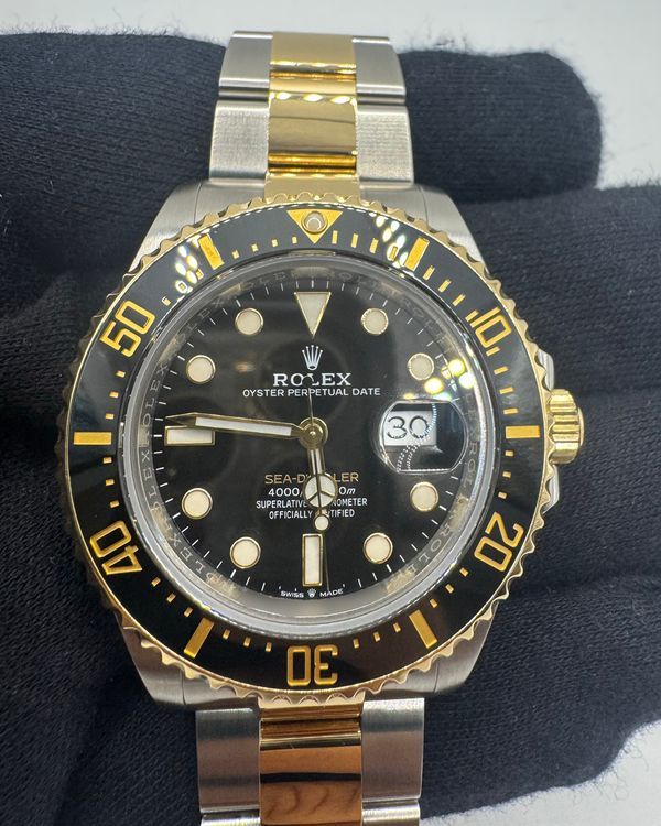 Rolex Sea-Dweller (126603)