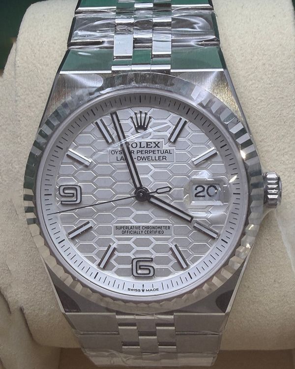 2026 Rolex Land-Dweller 40MM White "Honeycomb" Dial Flat Jubilee Bracelet (127334)