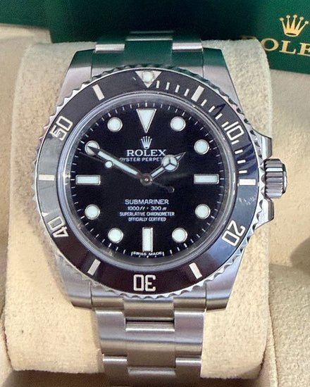 2015 Rolex Submariner No-Date 40MM Black Dial Oyster Bracelet (114060)