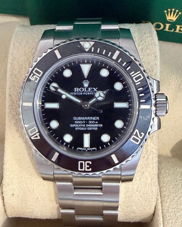 2015 Rolex Submariner No-Date 40MM Black Dial Oyster Bracelet (114060)
