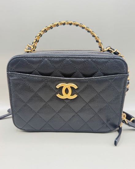 No Reserve - Chanel Bag Matelasse Small Black Leather Gold-Tone Hardware Chain/Leather Strap (Bag)