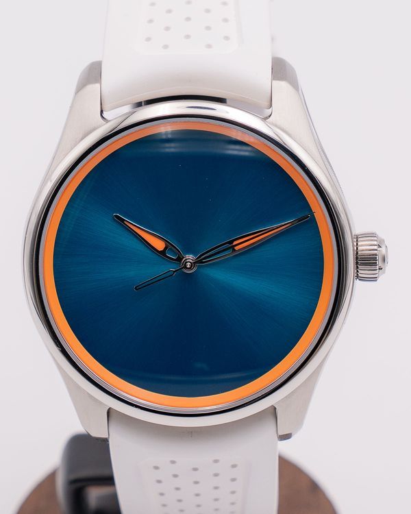 H. Moser & Cie Pioneer Centre Seconds "Spiced Aqua" 42.8MM Turquoise Dial Rubber Strap (3201-1202)