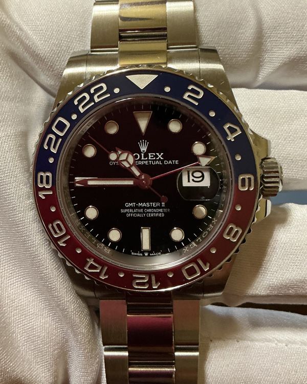 Rolex GMT-Master II (126710BLRO)