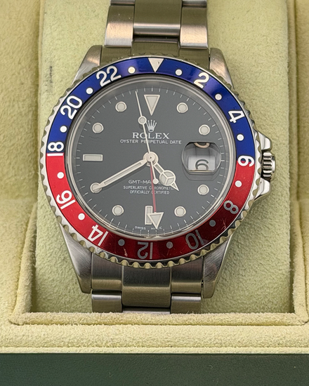 2001 Rolex GMT-Master II "Pepsi" 40MM Black Dial Oyster Bracelet (16710)
