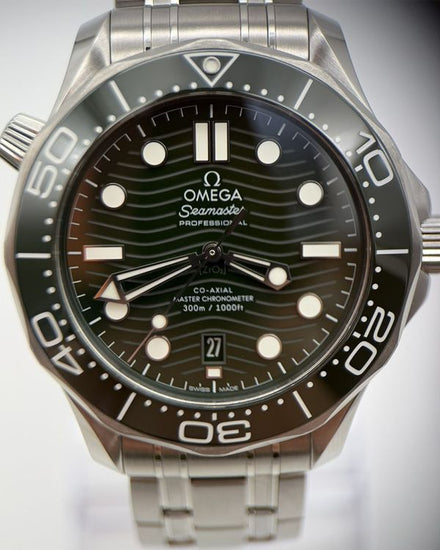 Omega Seamaster Diver 300M "Seaweed" 42MM Green Dial Steel Bracelet (210.30.42.20.10.001)