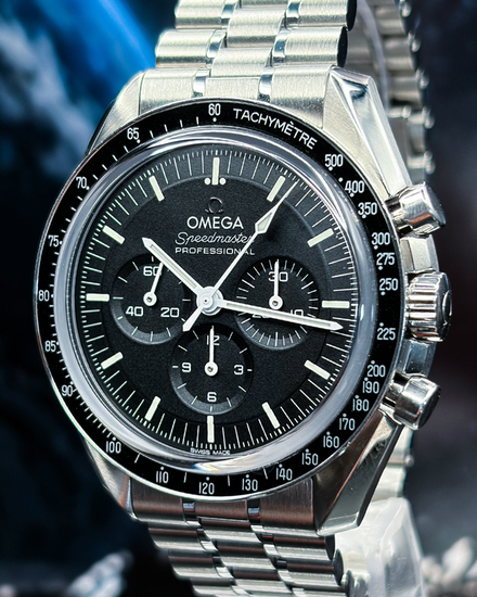 2022 Omega Speedmaster Professional Moonwatch 42MM Black Dial Steel Bracelet (310.30.42.50.01.002)