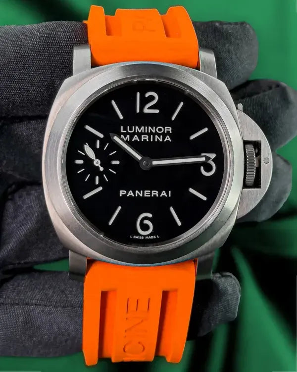 2008 Panerai Luminor Marina 44MM Black Dial Rubber Strap (PAM00177)