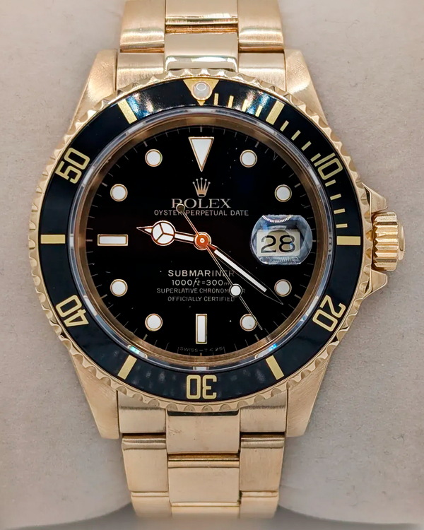 Rolex Submariner Date 40MM Black Dial Yellow Gold Oyster Bracelet (16618)