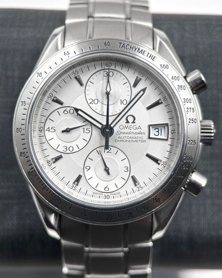 No Reserve - Omega Speedmaster Date 40MM Silver Dial Steel Bracelet (3211.30.00)