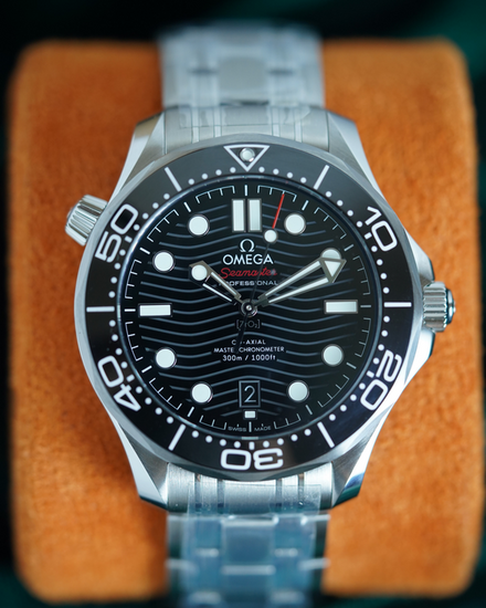 2026 Omega Seamaster Diver 300M 42MM Black Dial Steel Bracelet (210.30.42.20.01.001)