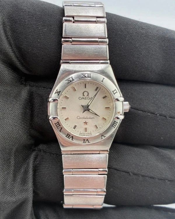 No Reserve - Omega Constellation 22MM Quartz Silver Dial Steel Bracelet (1562.3)