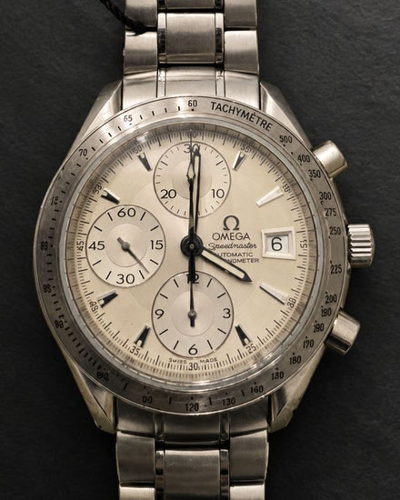 Omega Speedmaster Date 40MM Silver Dial Steel Bracelet (3211.30.00)