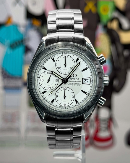 2012 Omega Speedmaster Date 40MM Silver Dial Steel Bracelet (3211.30.00)