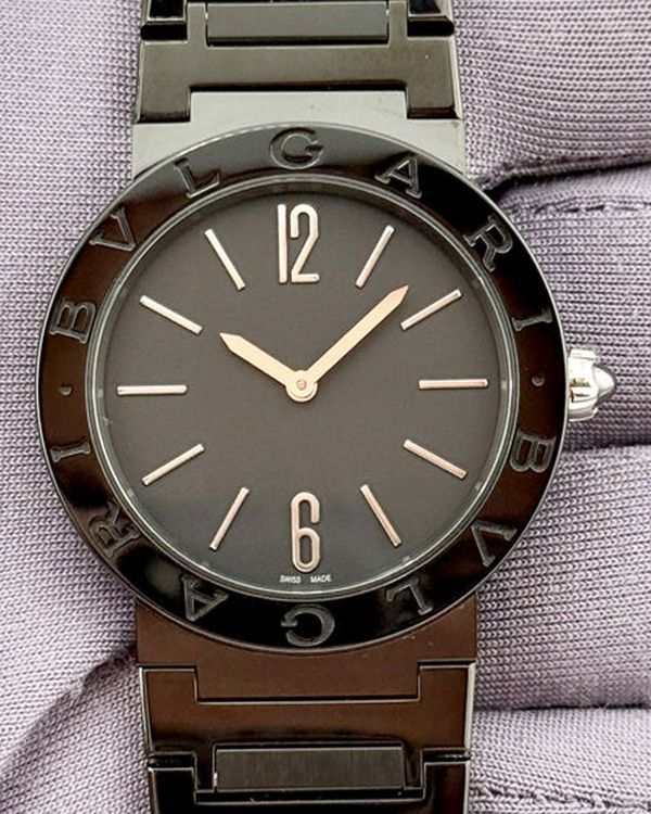 Bvlgari Bvlgari 33MM Quartz Black Dial Steel Bracelet (103557)