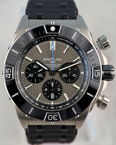 2026 Breitling Super Chronomat B01 44MM Grey Dial Rubber Strap (EB0136)