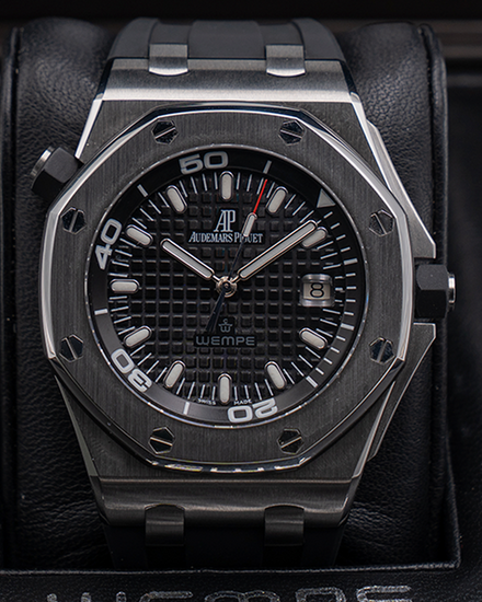 2005 Audemars Piguet Royal Oak Offshore "Scuba Wempe" L.E. 42MM Black Dial Rubber Strap (15340ST.OO.D002CA.01)