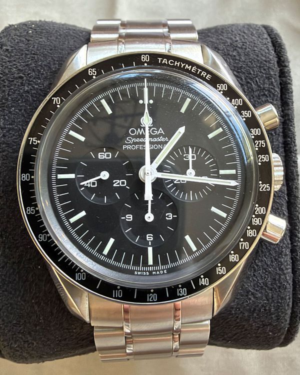 Omega Speedmaster Professional Moonwatch (311.30.42.30.01.005)