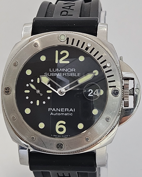 2017 Panerai Submersible 44MM Black Dial Rubber Strap (PAM01024)