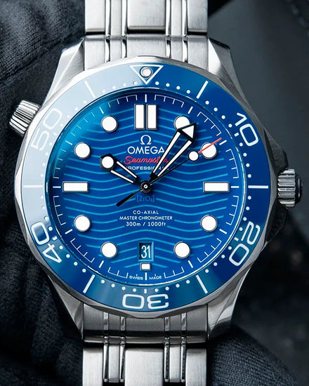 2020 Omega Seamaster Diver 300M 42MM Blue Dial Steel Bracelet (210.30.42.20.03.001)