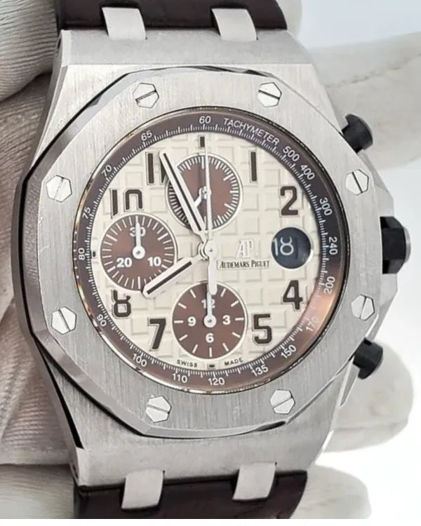 2016 Audemars Piguet Royal Oak Offshore 42MM Ivory "Safari" Dial Leather Strap (26470ST.OO.A801CR.01)