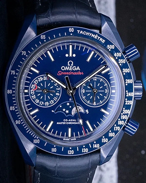 2020 Omega Speedmaster Moonphase 44.25MM Blue Dial Leather Strap (304.93.44.52.03.001)