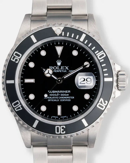 2004 (F Serial) Rolex Submariner Date 40MM Black Dial Oyster Bracelet (16610)