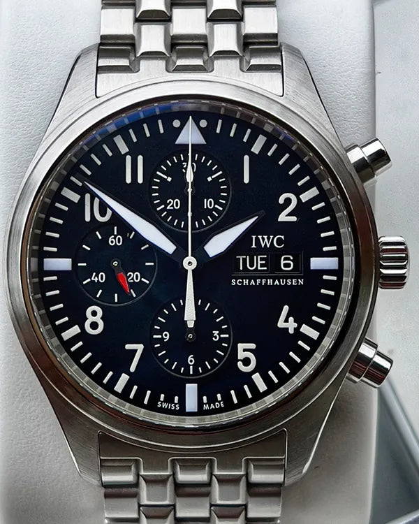 IWC Schaffhausen Pilot Chronograph Date Spitfire 42MM Black Dial Steel Bracelet (IW371704)