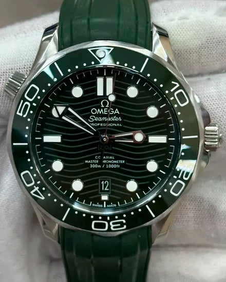 2023 Omega Seamaster Diver 300M "Seaweed" 42MM Green Dial Rubber Strap (210.30.42.20.10.001)